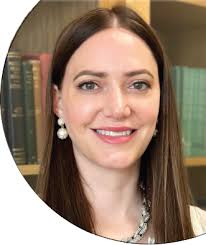 Fiona Frazier's Instagram, Twitter & Facebook