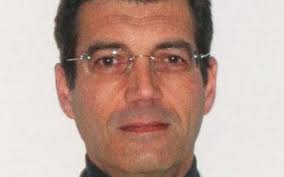 C'est grâce à la police écossaise que l'arrestation de xavier dupont de ligonnès a pu être possible. Affaire Xavier Dupont De Ligonnes Une Operation De Police Menee Dans Un Cimetiere Du Var Le Parisien