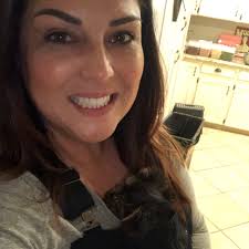 Who are good hairstylists in Duncan/Safford area for shampoo, haircut, and  blowout services?