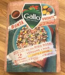 Riempite una pentola con abbondante acqua e portatela a bollore, versate il riso 1, salate 2 e cuocete per circa 15 minuti (noi abbiamo usato un riso venere parboiled; Mix Riso Rosso Verdure E Mais Gallo