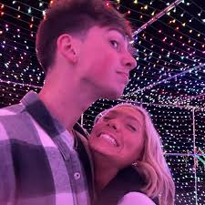 Isaiah Hays's Instagram, Twitter & Facebook