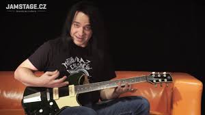 Ve chvíli, kdy jsem si zkusil po billym zahrát slidový sólo, a ono to šlo, potom ještě chicken picking riff, kterej se časem taky poddal, se mi začala sama ukazovat budoucnost. Fender Pm 1 Standard Dreadnought All Mahogany Natural Pavel Marcel By Jamstagecz