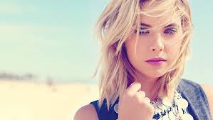 Ashley Benson tam bir HAVA atıyor : r/PrettyLittleLiars
