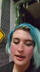 I mean, I'm okay either way but??? why do my shoulders have dots?