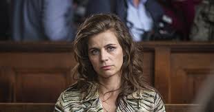 Elise schaap has also starred on the popular dutch sitcom called, familie kruys as the character, ruxandra in the year, 2015. Elise Schaap Reageert Op Kritiek Undercover 2 Superguide
