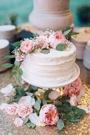 Sweet Stylish Backyard Wedding Complete With Cowbells Romantic Wedding Cake Simple Wedding Cake Diy Wedding Cake