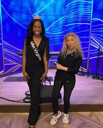 One more week as Miss Virginia ✨ If I could describe this experience in one  word it would be full-circle. From my first autograph card from Miss  Virginia 2004 Mariah Rice to