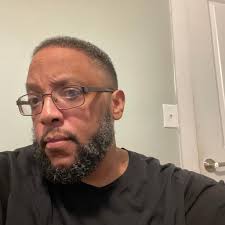 Y'all think we getting paid this week or next weeks they usually pay us  early around Christmas