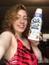 Dairy-free creamer review: 10/10 best coffee addition