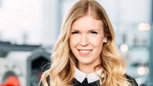 Always ready. We know, what your bulk material need. Together with you, our  team from Friedeburg will go through your Schrage conveyor technology needs  step by step.