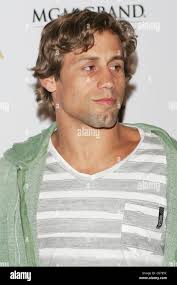Urijah faber hi-res stock photography and images