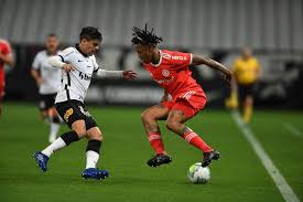 Veja escalação contra o inter. Esportes Inter Perde Para O Corinthians E Pode Deixar A Lideranca Do Brasileirao
