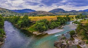 , actually measuring rivers length is very difficult and the measurement of rivers in the sense of length will work only on approximations. Restoring Free Flowing Rivers In Europe