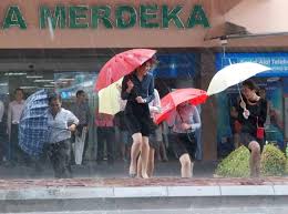 The 2017 south asian monsoon. Monsoon Season For Malaysia Starts 13 Nov Until March 2018 Says Meteorology Dept World Of Buzz