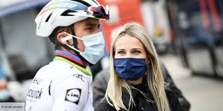 Replay alaphilippe tricot velo permis une deuxième place du ching chinois de la perfection. Marion Rousse Elle Vit Un Debut De Grossesse Ideal Et Partage Ses Impressions Photos