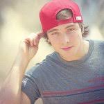 Wesley Strom's Instagram, Twitter & Facebook