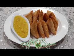 Soft layered pumpkin chapati is one of the most well liked of recent trending foods in the world. 7 1 Mb How To Make Ndengu Pojo Za Nazi Kenyan Cuisine Download Lagu Mp3 Gratis Mp3 Dragon