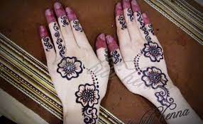 Inai tangan simple gambar henna tangan simple corak inai henna corak henna simple inai tangan inai tangan hanis zalikha cor desain tato tato henna desain henna. Gambar Corak Inai Paling Simple