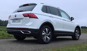 Check spelling or type a new query. Vw Tiguan Ehybrid Facelift Alle Neuerungen Zum Modelljahr 2021