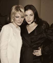 The two towers is a satisfying and wholly gripping drama in its own right. Cate Blanchett And Liv Tyler At The Premiere Of The Two Towers In London Liv Tyler Cate Blanchett Actresses