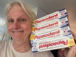 Willard Braswell's Instagram, Twitter & Facebook