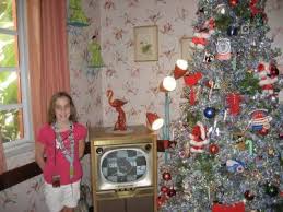 50s Christmas Decorations 50 S Prime Time Cafe Decorated For Christma Christmas Decorations Vintage Christmas Decorations 1950s Antique Christmas Decorations