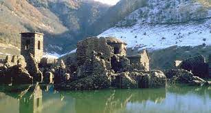 We did not find results for: Vagli Il Paese Sommerso Che Aspetta Di Riemergere Foto
