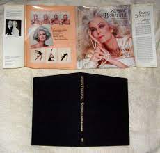 Staying Beautiful Beauty Secrets And Attitudes From My Forty Years As A Model Amazon Com Br