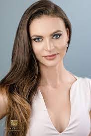 Melissa Ciaccio's Instagram, Twitter & Facebook