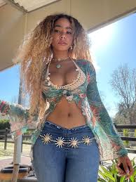 Tw Pornstars Helayna Marie Twitter Hiiii Rate My Outfit Pls Pm Marsexiezpix  Web Porn