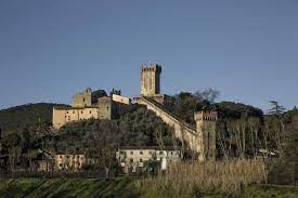 Paesaggi mozzafiato, borghi medievali, opere d'arte ti accompagneranno durante un viaggio che è una vera scoperta. Vicopisano Cosa Vedere E Fare Nel Borgo Delle Belle Torri Ekiros