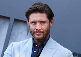 Jensen Ackles at Countdown premiere... he looks so good