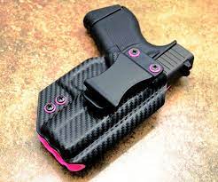 Pin On Girls With Guns