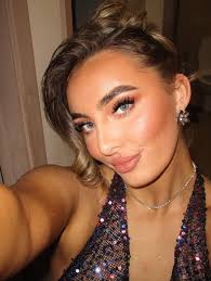 Moonlight & Mistletoe🤍