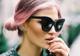 Cheveux rose : tout savoir sur la tendance de la coloration rose