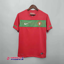 Футболка коэнтрау сборной португалии сезона 15/16. Retro Futbolka Sbornaya Portugaliya 2010 Domashnyaya Kupit Po Cene 2 490 Rub V Magazine Futurefootballshop Ru