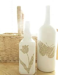 Deko Mit Flaschen 44 Vorschlage Wie Sie Eine Untypische Deko Schaffen Dekoration Ideen 2018 In 2020 Wine Bottle Diy Bottles Decoration Glass Bottle Crafts