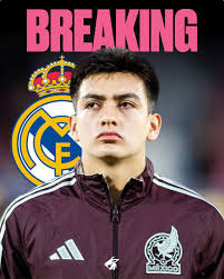 Gilberto Mora is the answer to Mexico's creativity problem ✨🇲🇽 He just  needs the chance to prove it ‼️