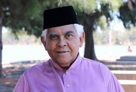 Afrikaans albanian arabic bengali chinese croatian czech danish dutch english finnish french german greek hindi hungarian icelandic indonesian italian japanese. Pilih Kasih Memaksa Saya Tinggalkan Malaysia Uncle Hashim Astro Awani