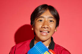 Ryan Toy's Instagram, Twitter & Facebook