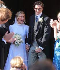 Pin By Thalia Santos On Meus Pins Salvos Wedding Wedding Dresses Ellie Goulding