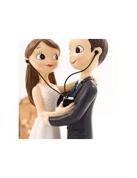 Maybe you would like to learn more about one of these? Figura De Novios Escuchando Musica