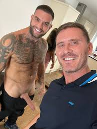 TW Pornstars - 3 pic. Official Andy Lee (Team Andy). Twitter. I have fun  with my friends dad, we fucked my friends mum. 2:50 PM - 8 Nov 2022