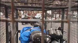 Motorcycles Suffer Massive Damage During Transportation Despite Cage Protection