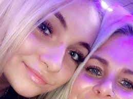 Rose Durkin's Instagram, Twitter & Facebook