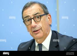 1287 hi-res stock photography and images