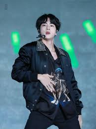 Viviane Fashion Min Yoongi Suga Bts Street Airport Fashion In 2020 Bts Jin Seokjin Seokjin Bts
