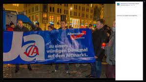 5.0 out of 5 stars hörspiel für jungs. Antifa Recherche Team Dresden En Twitter Transparente Kann Er Schon Halten Sich Verstecken Kann Er Nicht Yannick Pochert Identitarer Aus Dresden Schwarze New Balance Schuhe Blockdd Dd1302 Nipster Https T Co Tyygaye7la