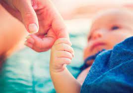 Los reflejos del bebé más comunes, ¿para qué sirven? - Bebés y niños