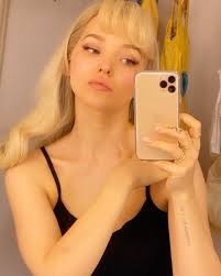 Dove cameron got a special tattoo in honor of her late costar and friend, cameron boyce. Dove Cameron 10 Mins Before The Show When Clara Still Has Bruises Tattoos Inbella